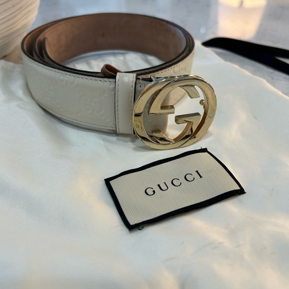 Gucci White Leather Interlocking G Belt with Gold Buckle